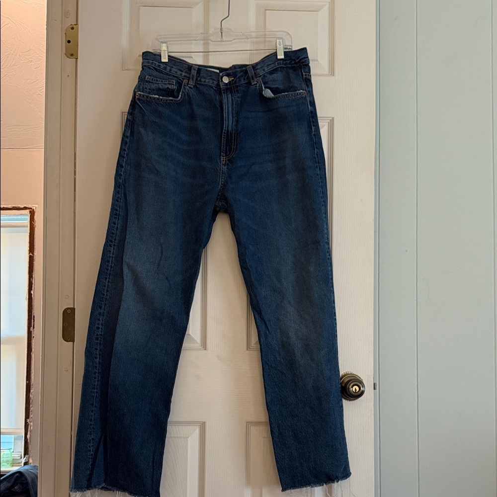 Zara women’s Dark Blue Straight Jeans